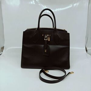 Louis Vuitton Women Pre-Loved Bag Very Good Condition